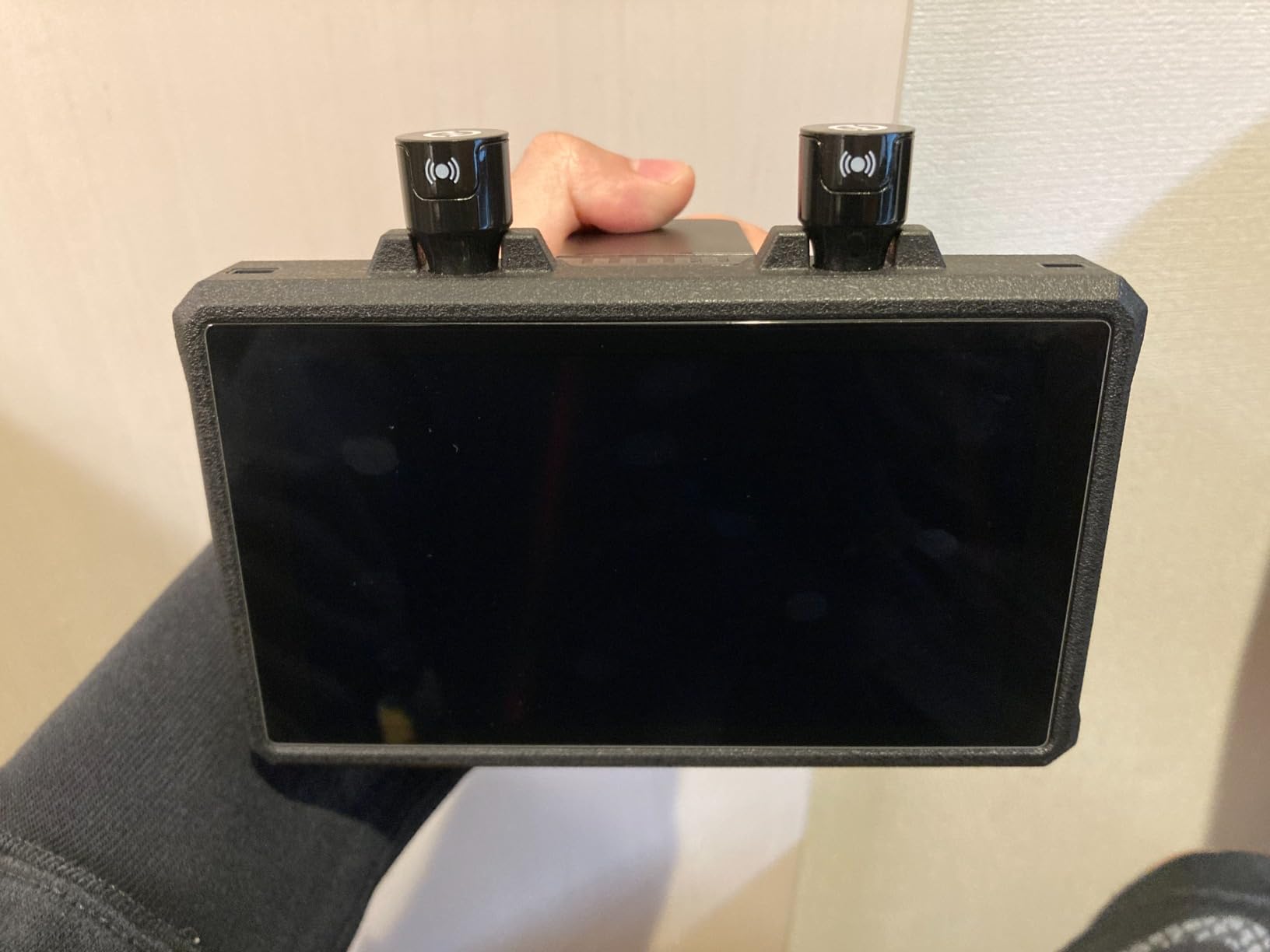 Monitor und Funk in einem spart so viel Gewicht