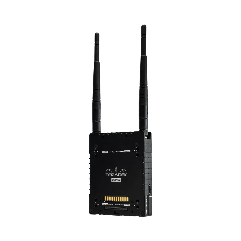 teradek-bolt-3000-dsmc2-wireless-tx-sender-f-r-red-dsmc2-refurbished image 1