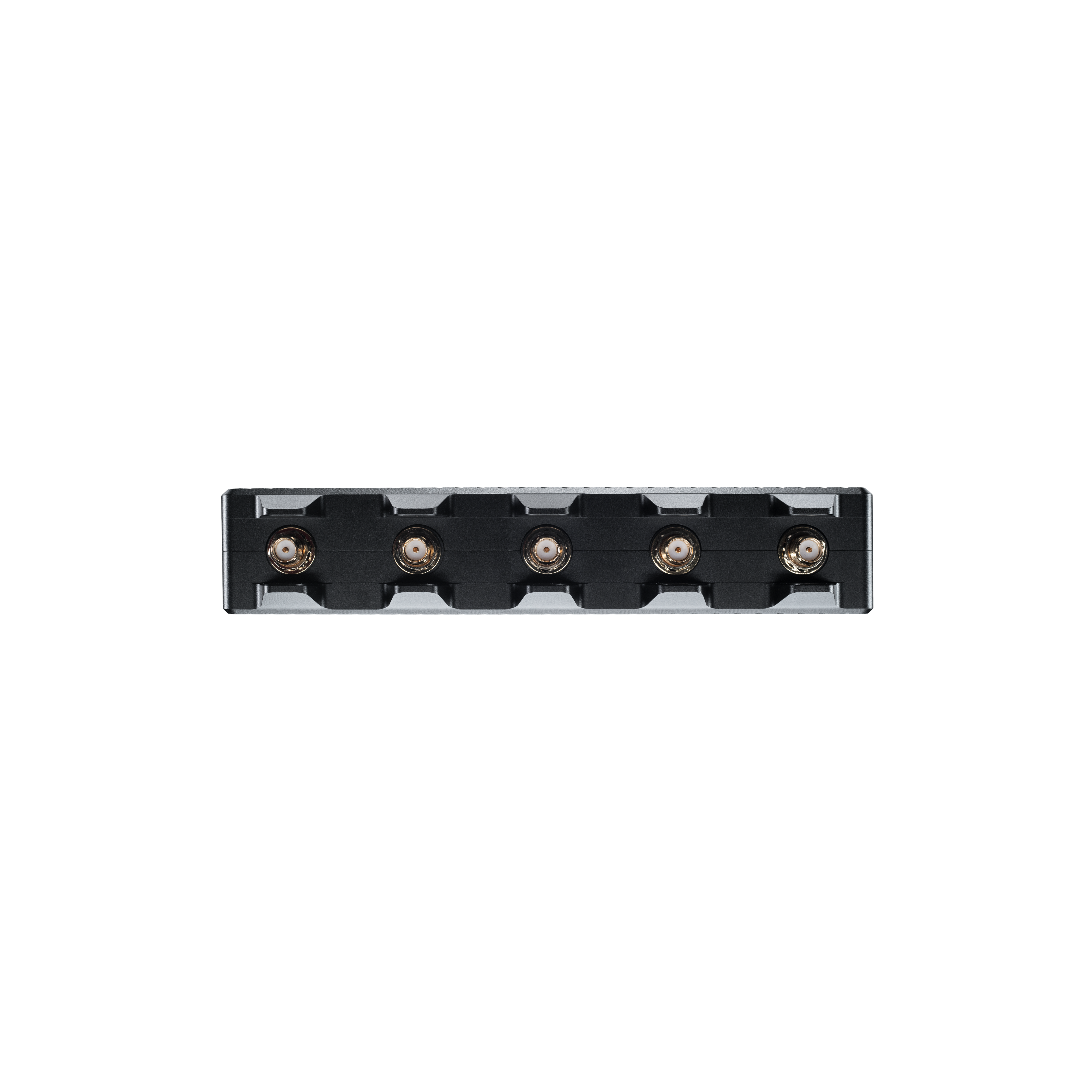 teradek-bolt-4k-1500-12g-sdi-hdmi-rx-gold-mount-general-berholt image 6
