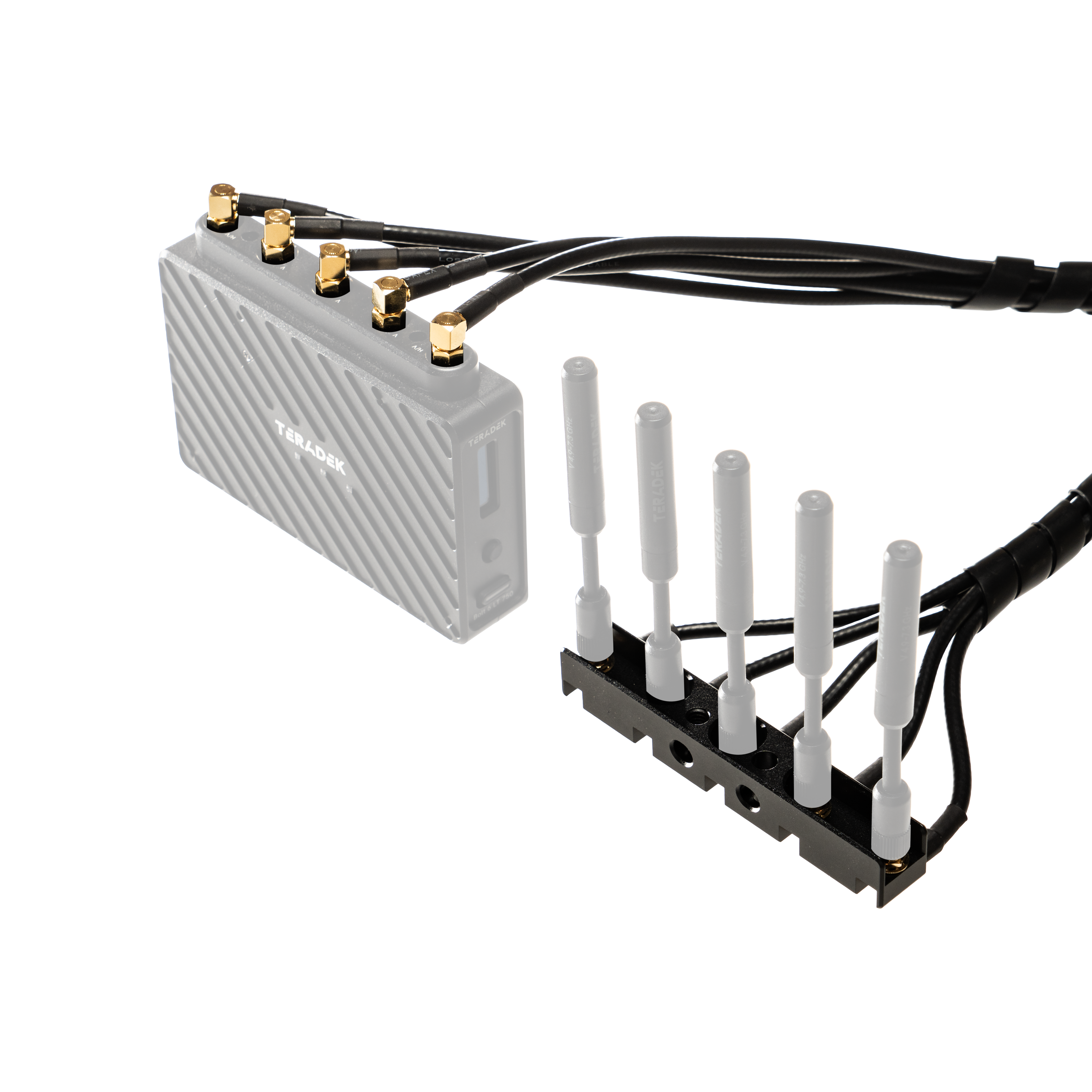 teradek-bolt-4k-6-rx-antenna-extension-kit-20ft-6m image 1
